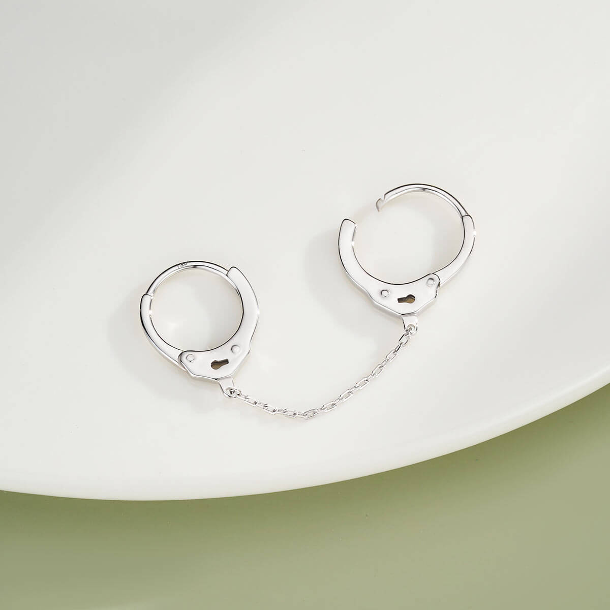 14K White Gold 20G Handcuffs Cartilage Earring Jewelry