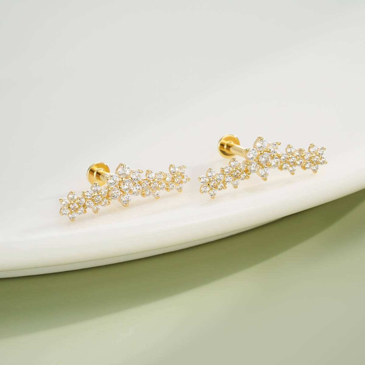 14k gold flower cluster cartilage earring