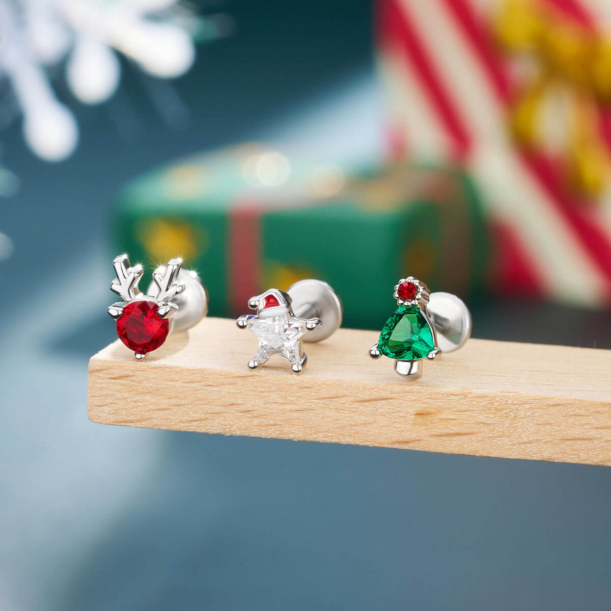 oufer christmas cartilage earrings