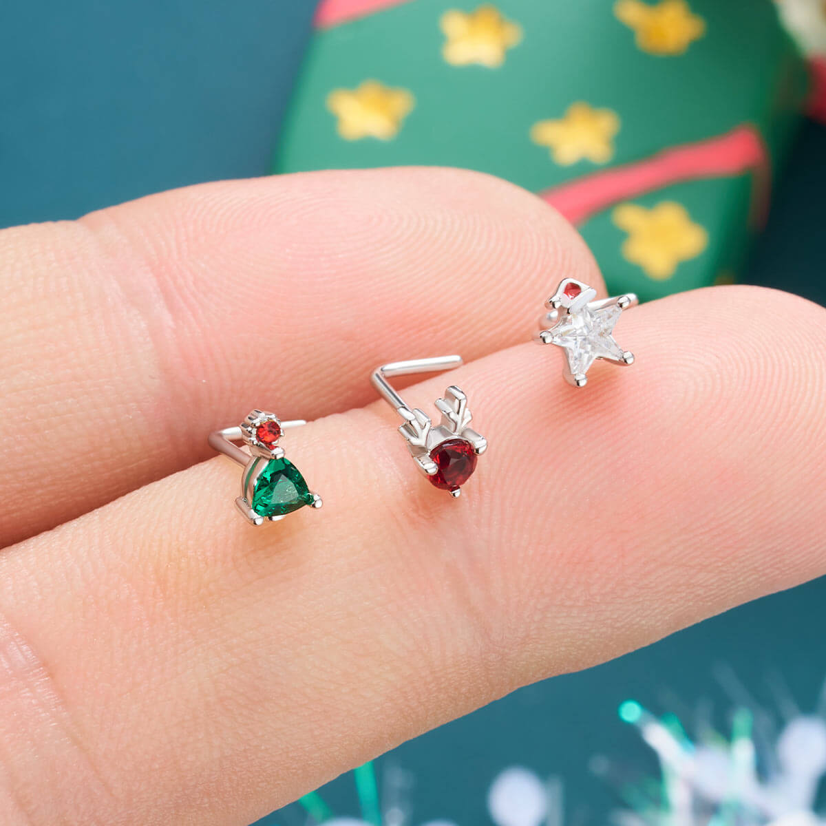 christmas nose stud