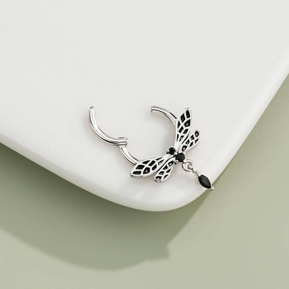 oufer dragonfly septum ring