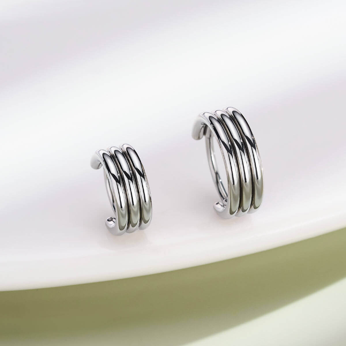 oufer triple nose rings