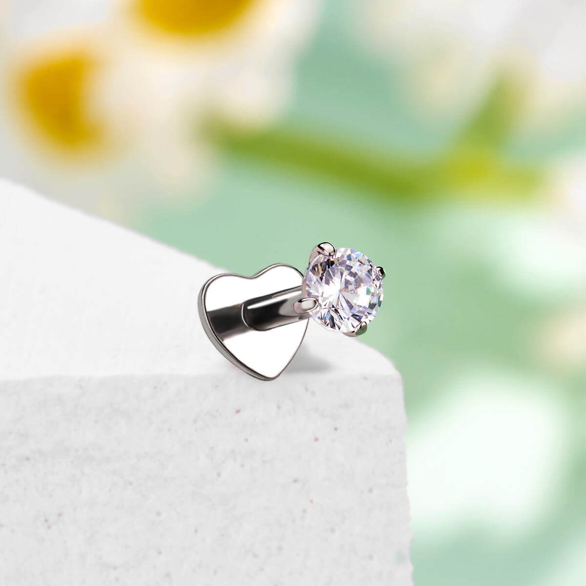 prong setting CZ stud 