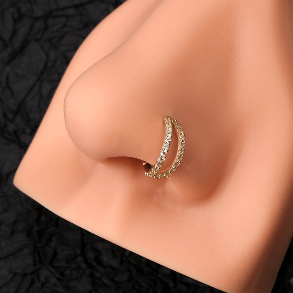 Buy Candere by Kalyan Jewellers 18K BIS Hallmark 8 Diamond Vertical Sheen Nose  Pin for Women online